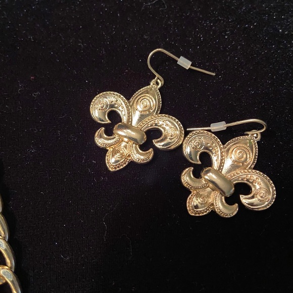 Vintage necklace and earrings Gold tone Set - Picture 6 of 10